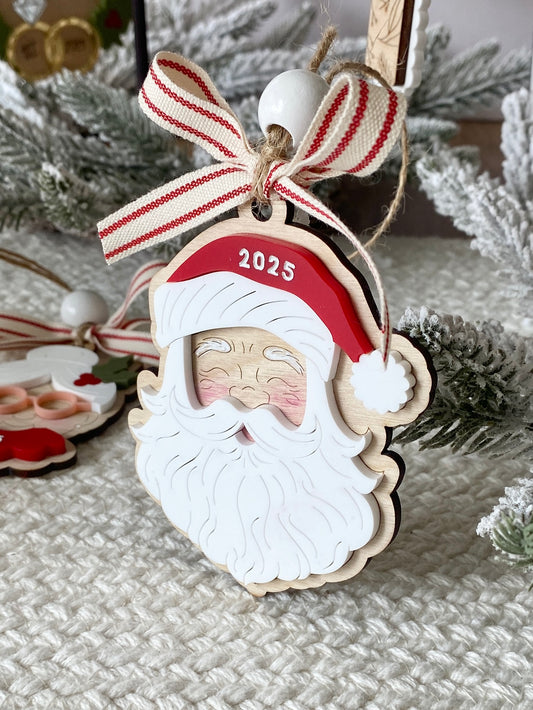 Mr. & Mrs. Claus Christmas Ornament Set