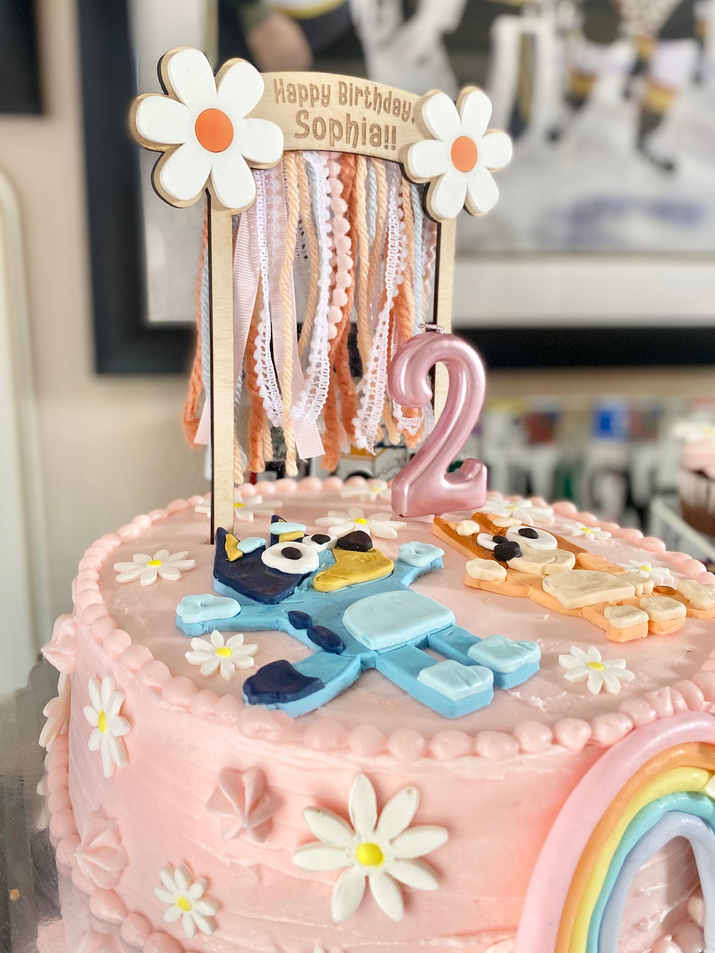 Daisy Fringe Cake Topper