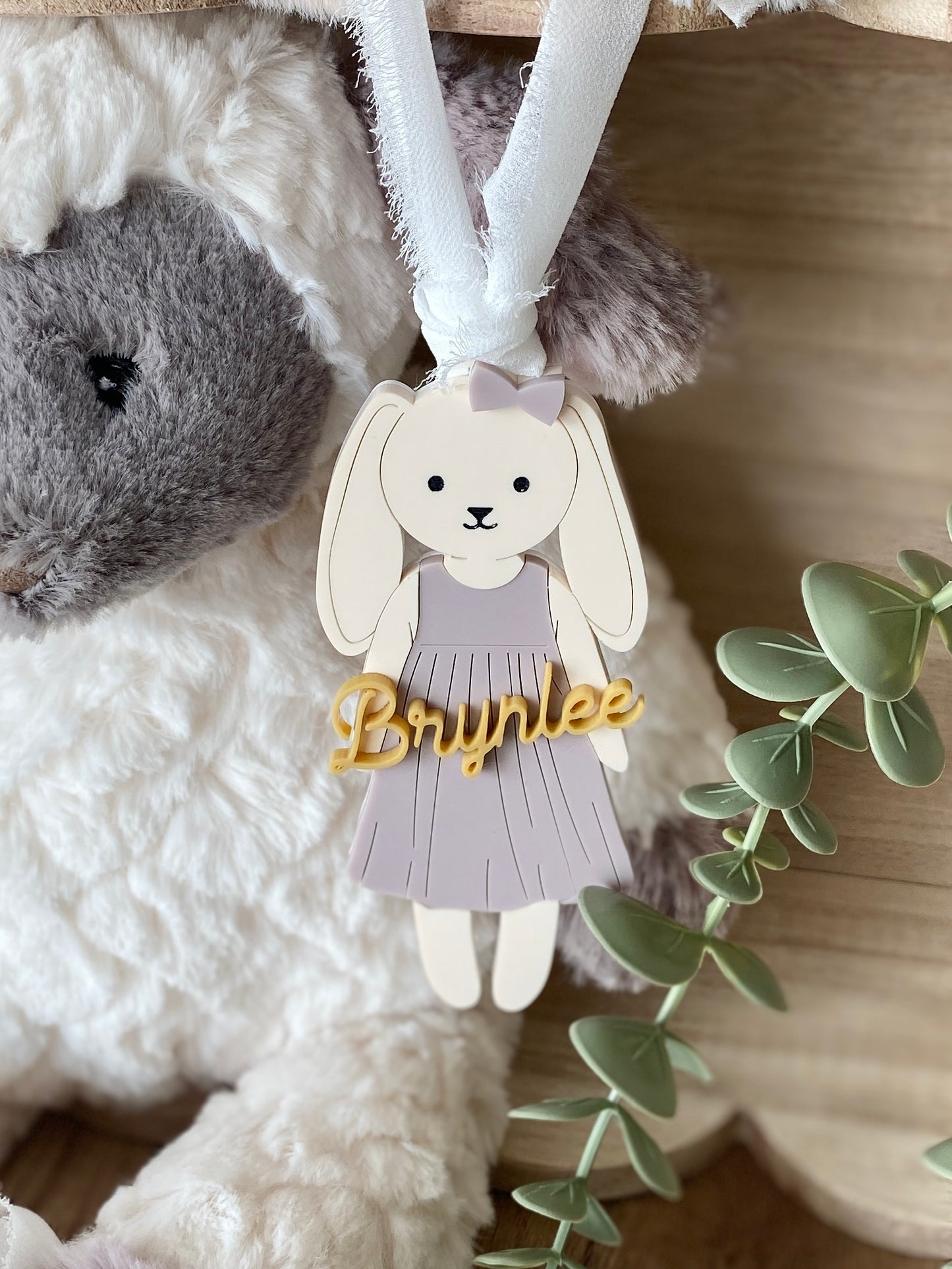 Personalized Easter Basket Tag – Floppy Ear Bunny