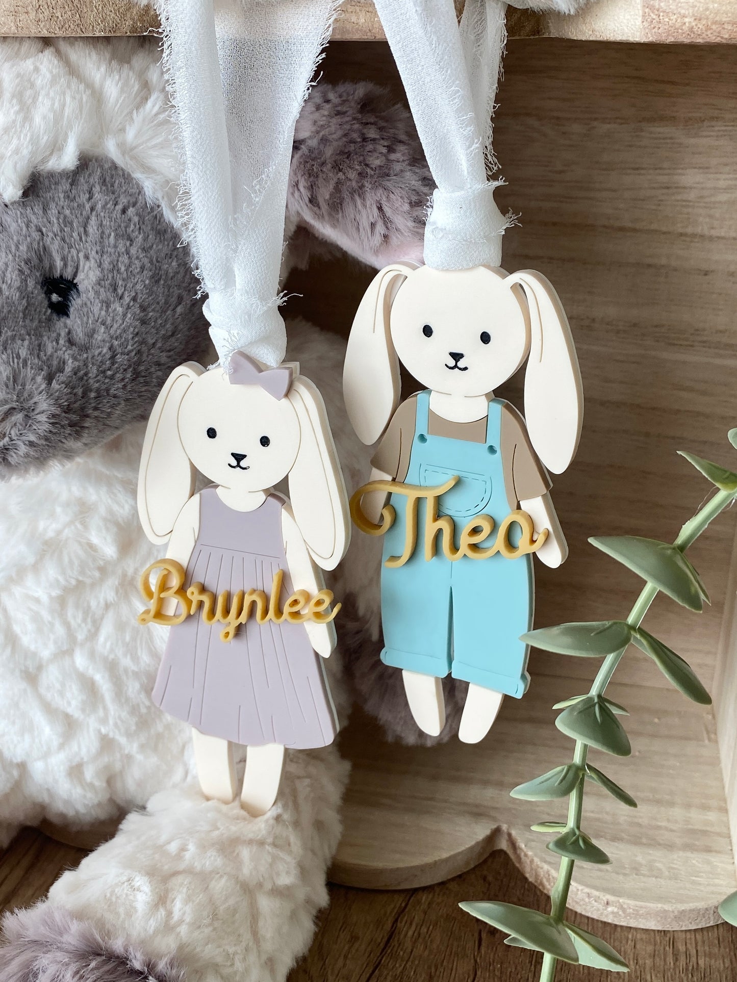 Personalized Easter Basket Tag – Floppy Ear Bunny