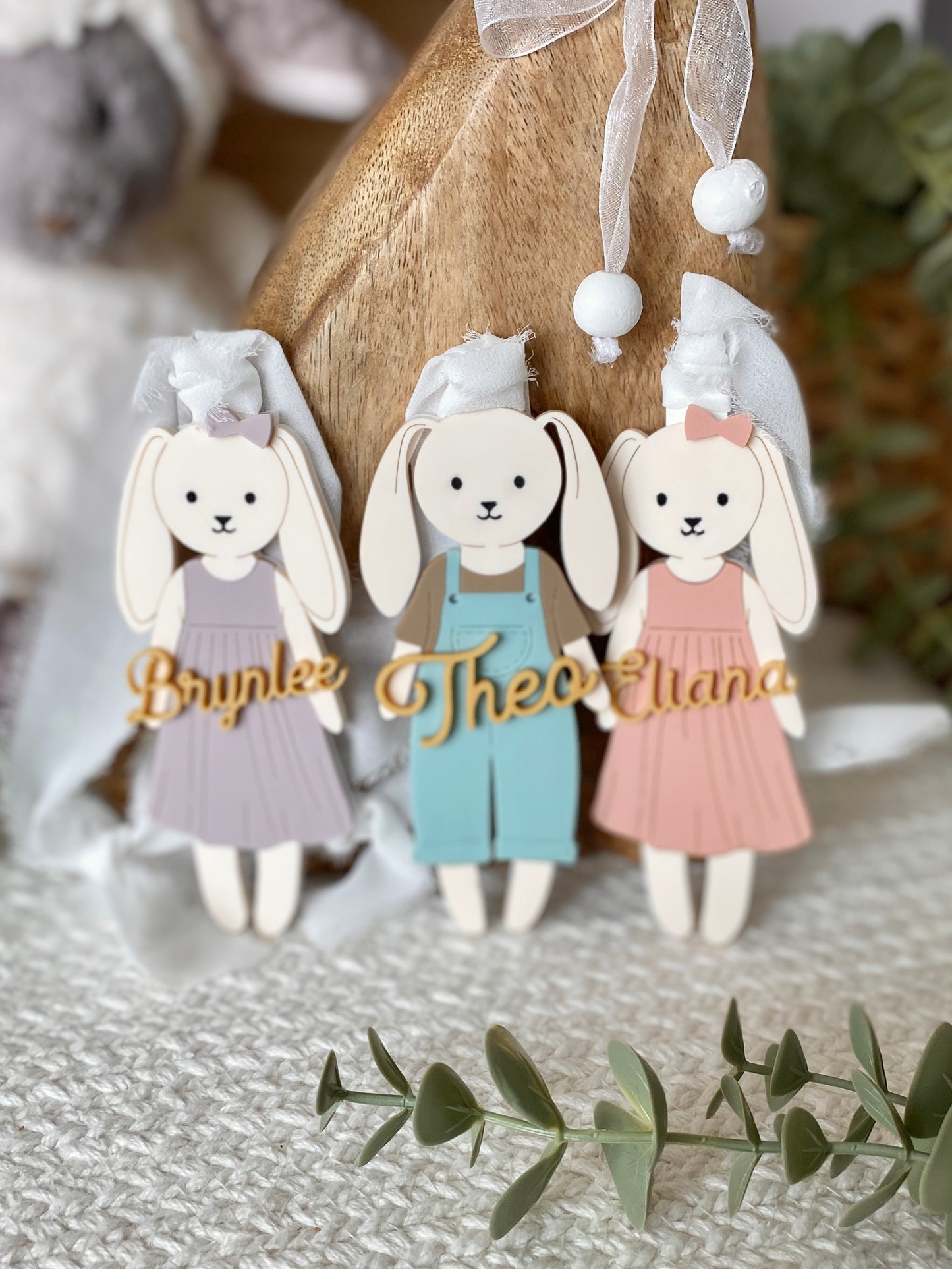 Personalized Easter Basket Tag – Floppy Ear Bunny