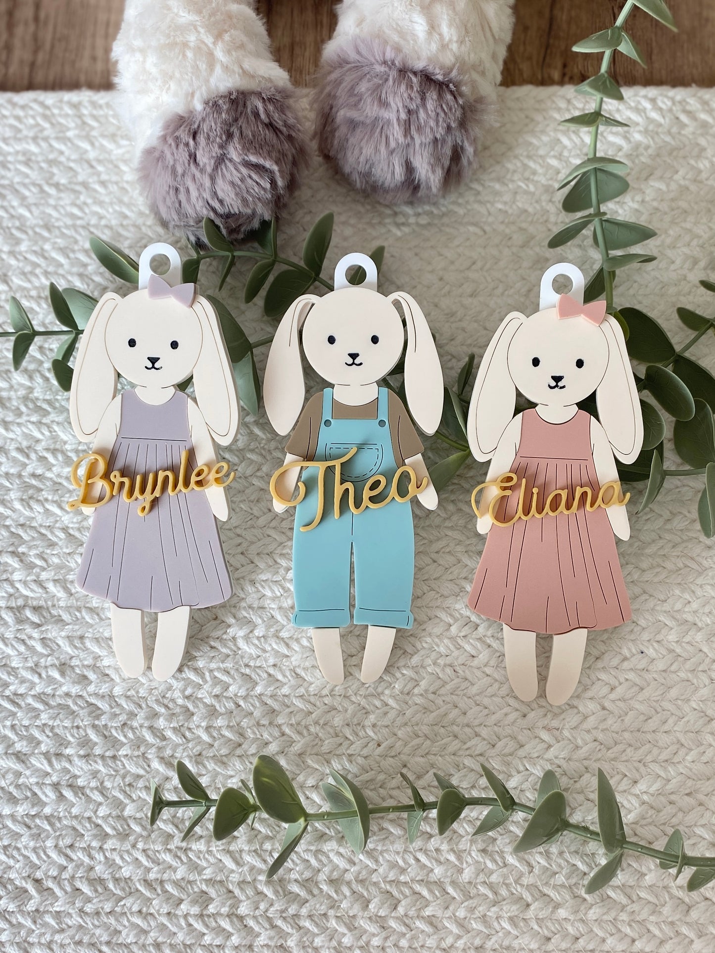 Personalized Easter Basket Tag – Floppy Ear Bunny