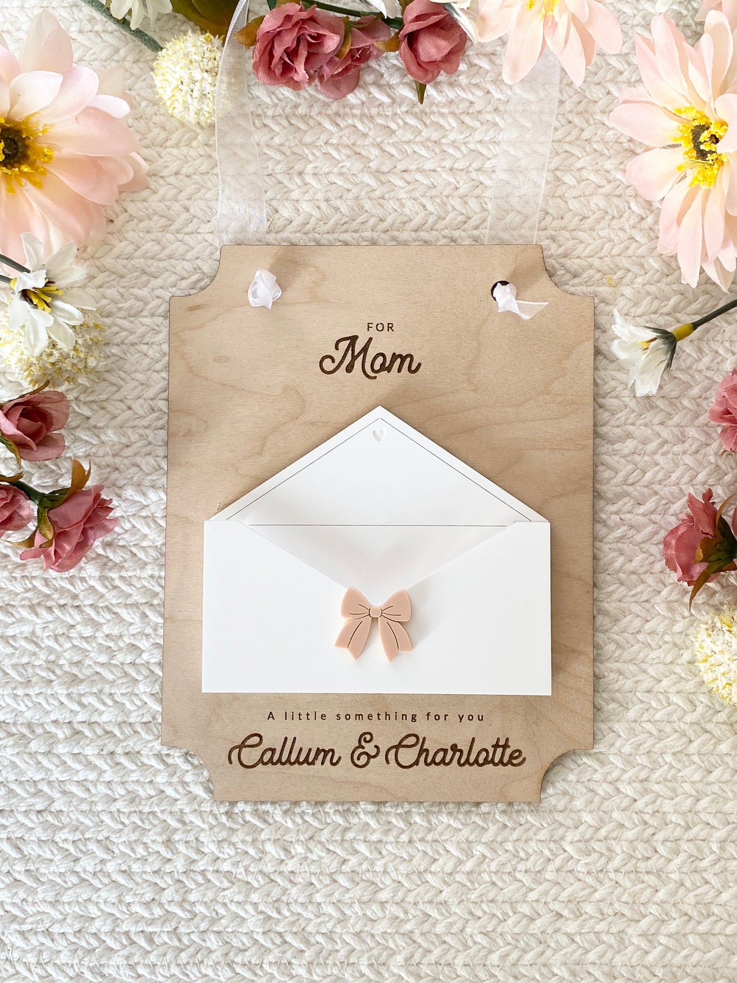 Personalized Flower & Note Holder for Mom or Grandma | Kids Keepsake Gift