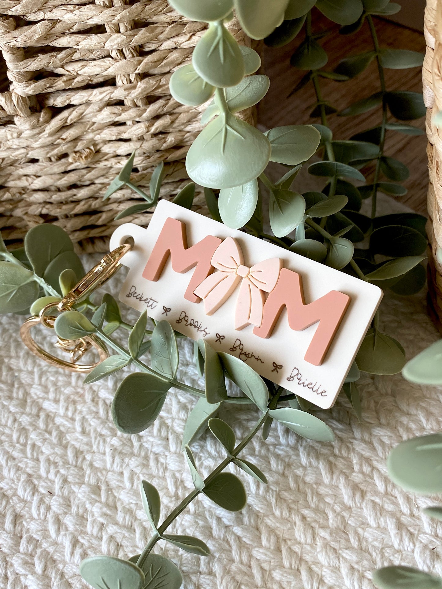 Personalized Mom/Mama Keychain with Kids Names