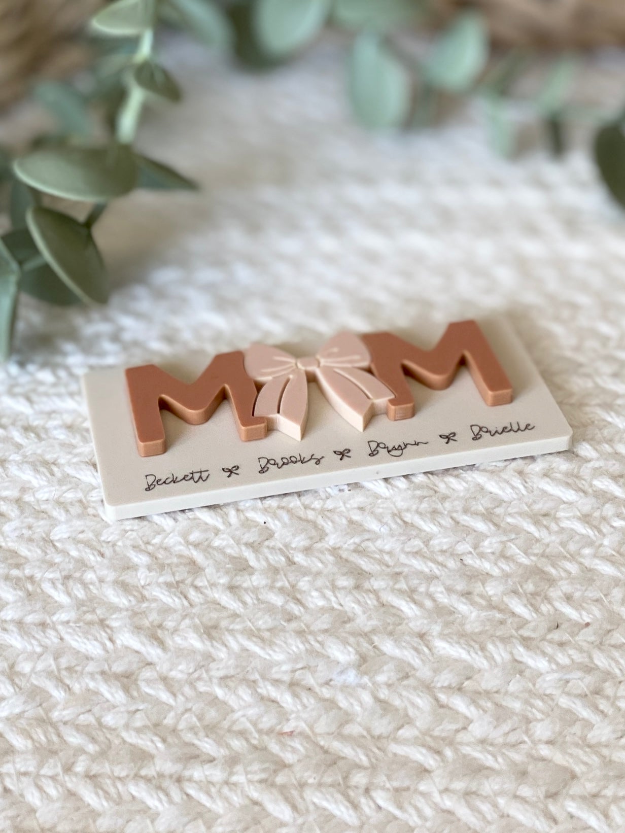 Personalized Mom or Mama Fridge Magnet with Kids Names