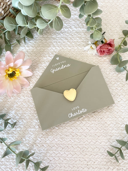 Personalized Envelope Magnet for Mom or Grandma | Kids Note & Flower Holder Keepsake