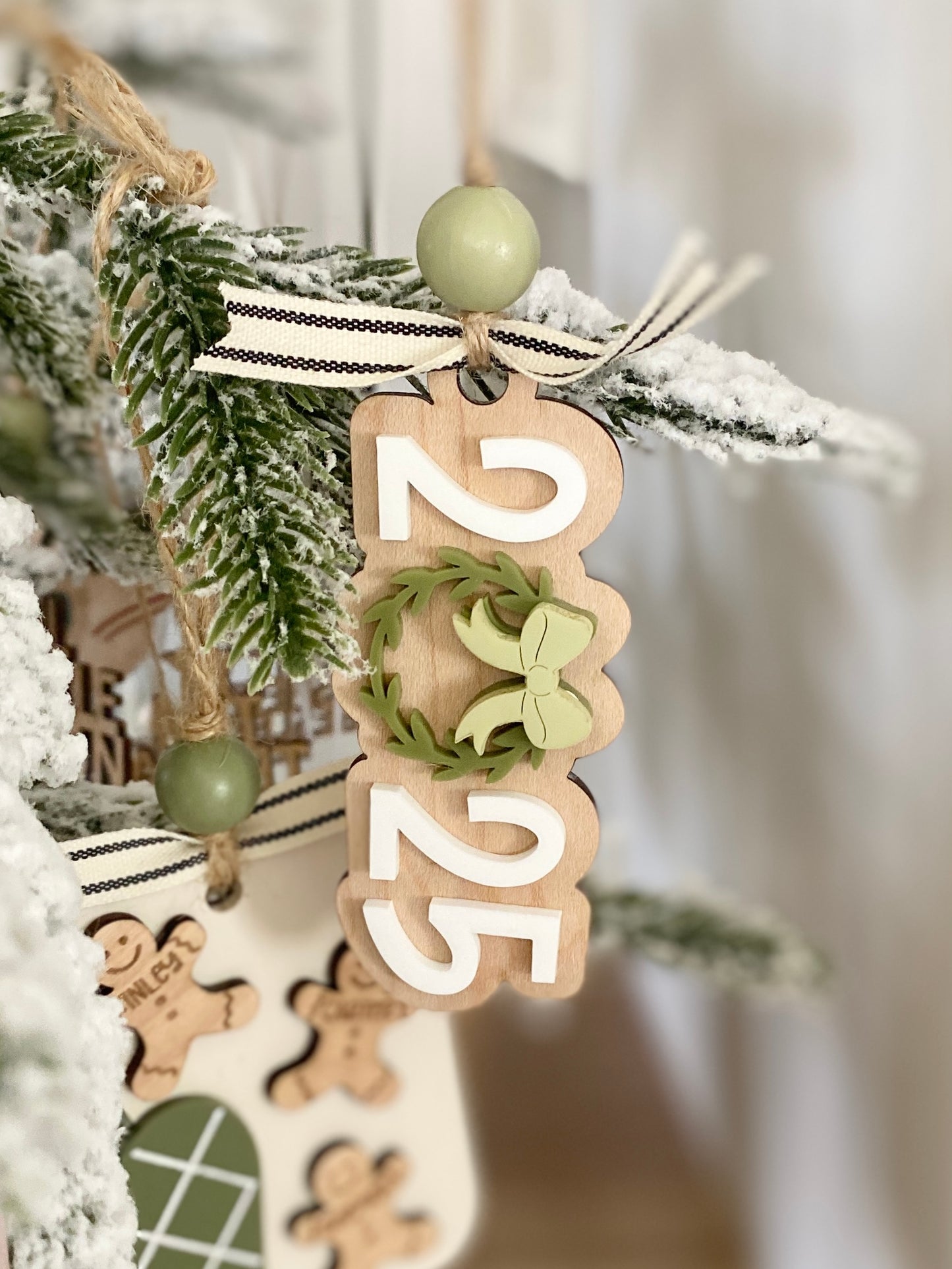 Wreath in Time: 2025 Keepsake Ornament & Gift Tag