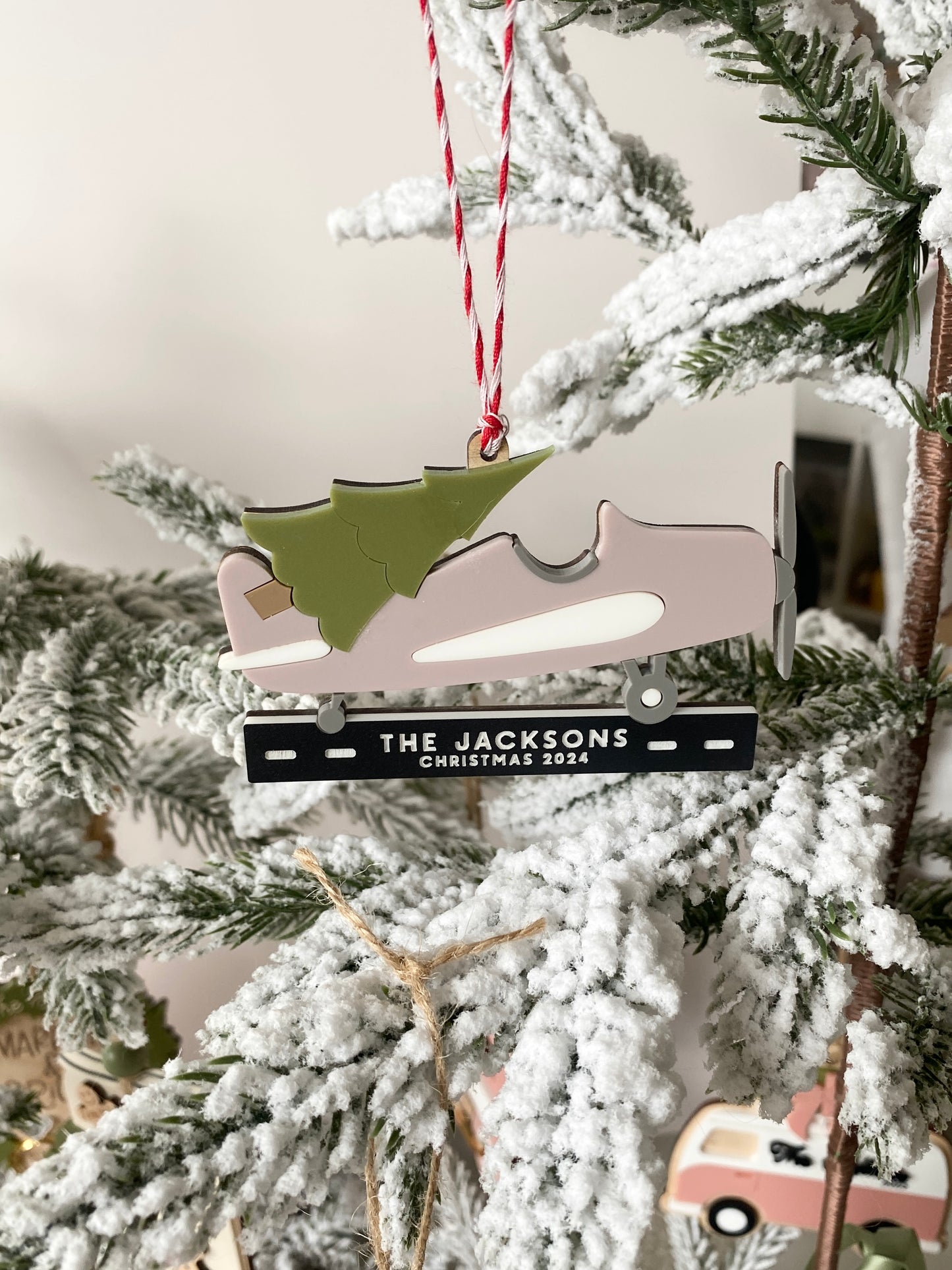 Home for the Holidays: Airplane Edition