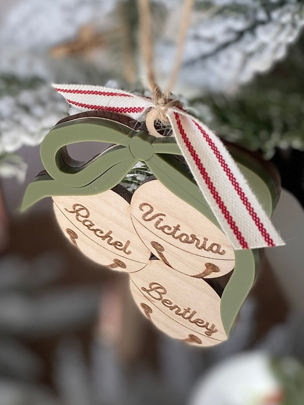 Christmas Bells Family Ornament – Personalized Wooden Name Keepsake