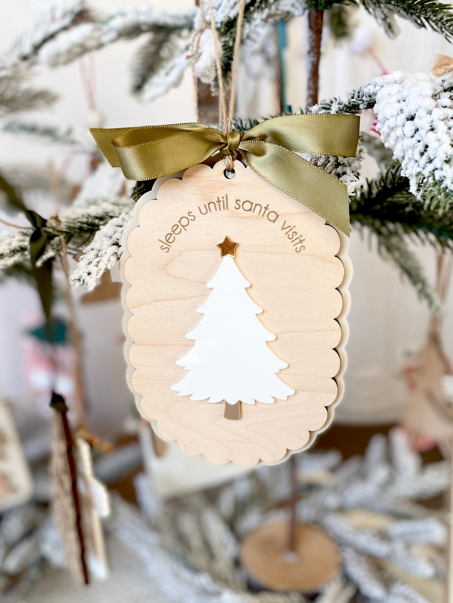 This Many Sleeps ‘Til Santa Visits – Countdown Ornament