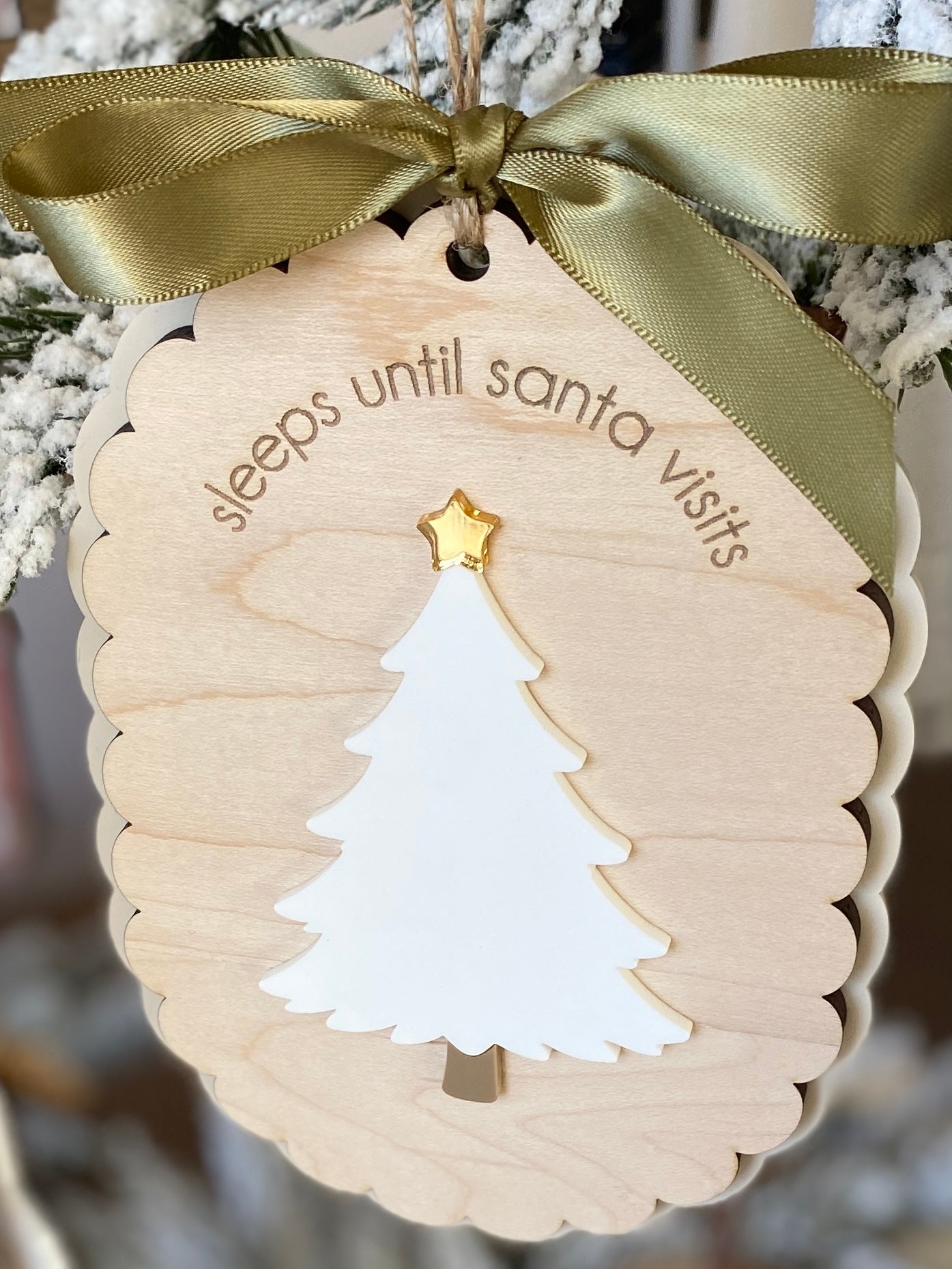 This Many Sleeps ‘Til Santa Visits – Countdown Ornament