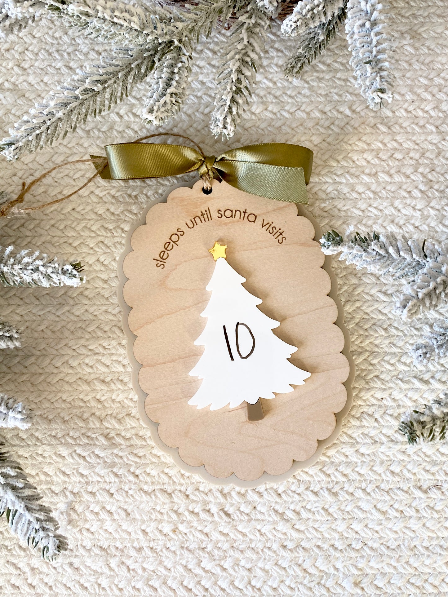 This Many Sleeps ‘Til Santa Visits – Countdown Ornament