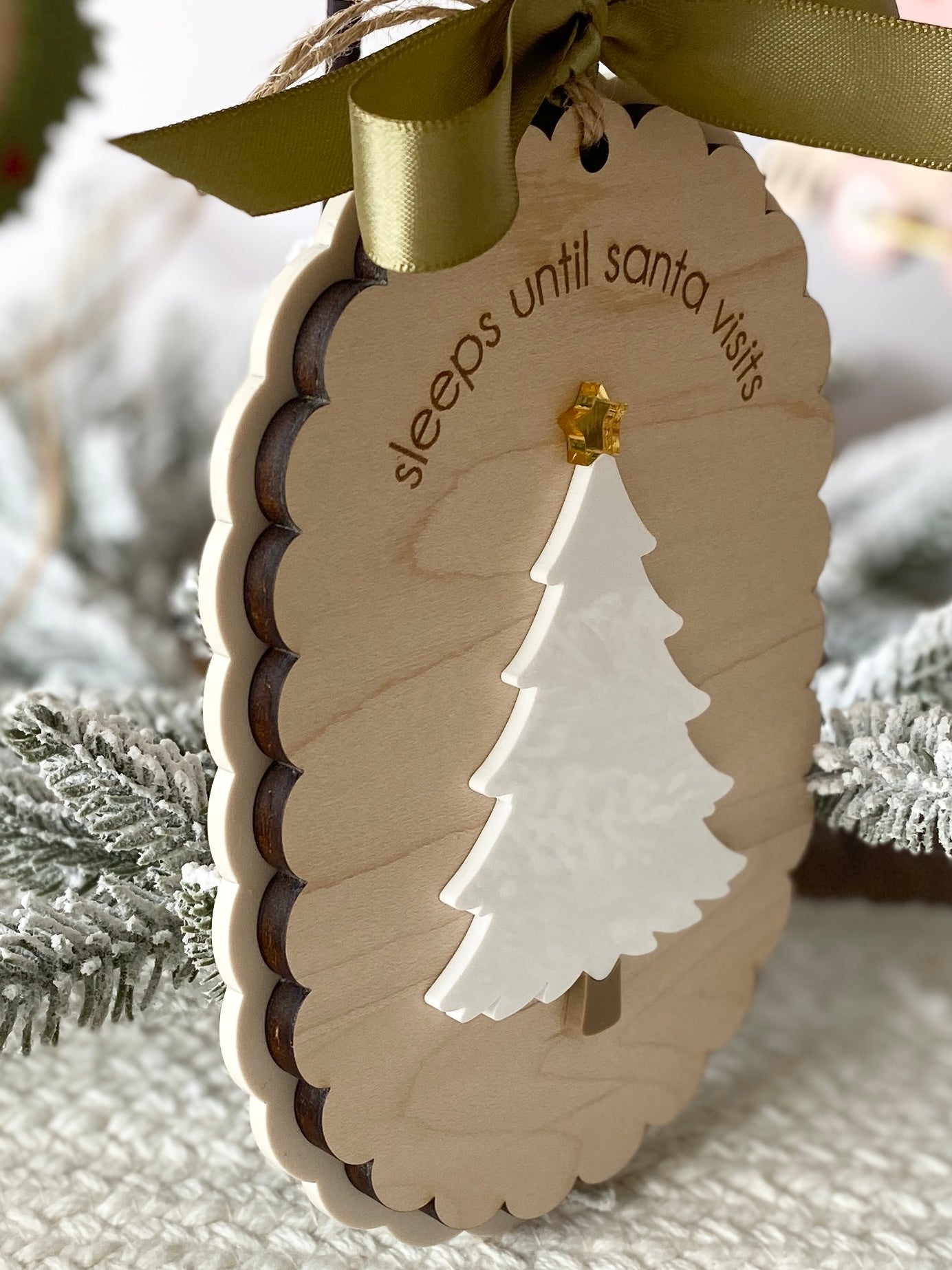 This Many Sleeps ‘Til Santa Visits – Countdown Ornament