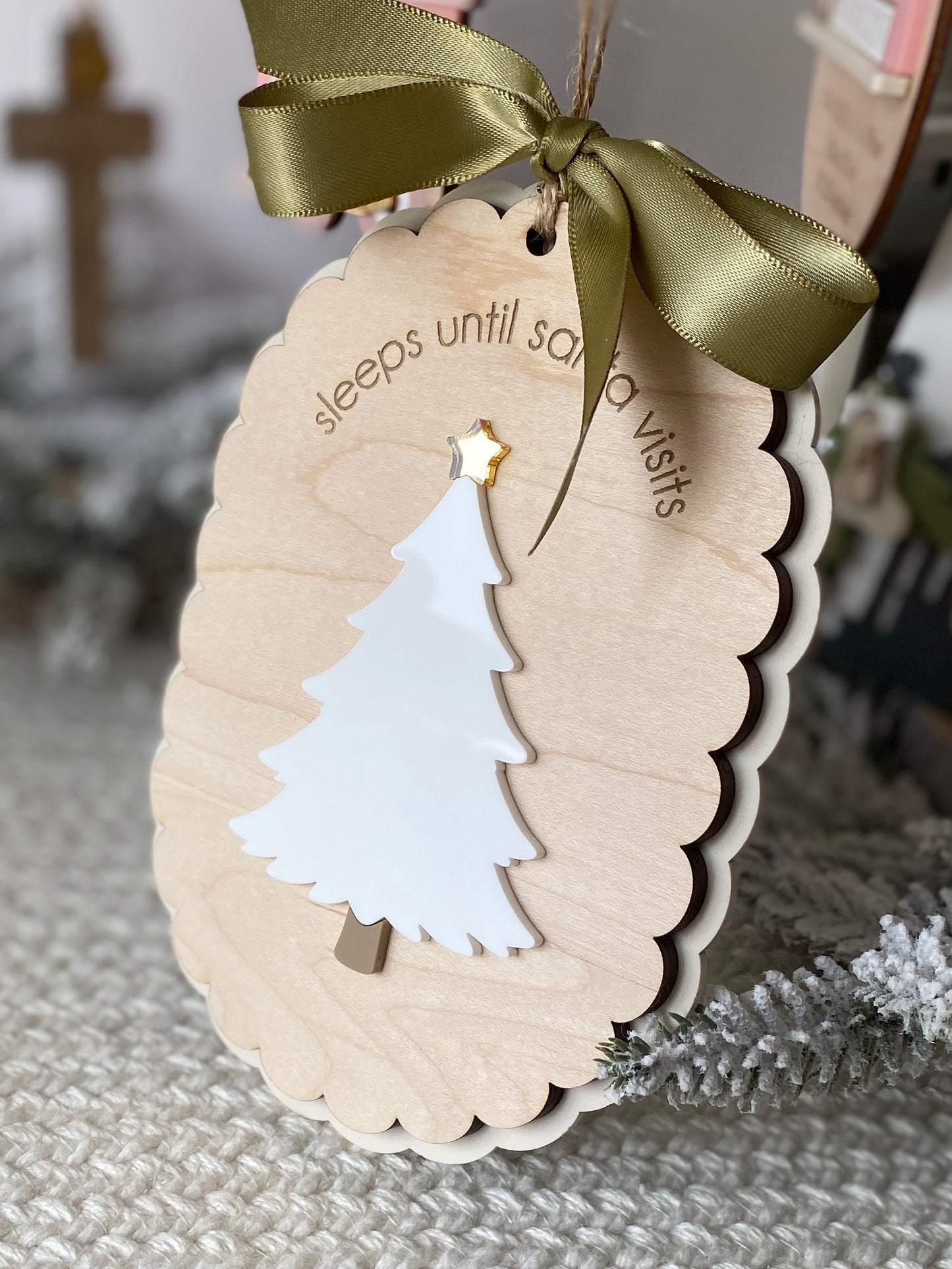 This Many Sleeps ‘Til Santa Visits – Countdown Ornament