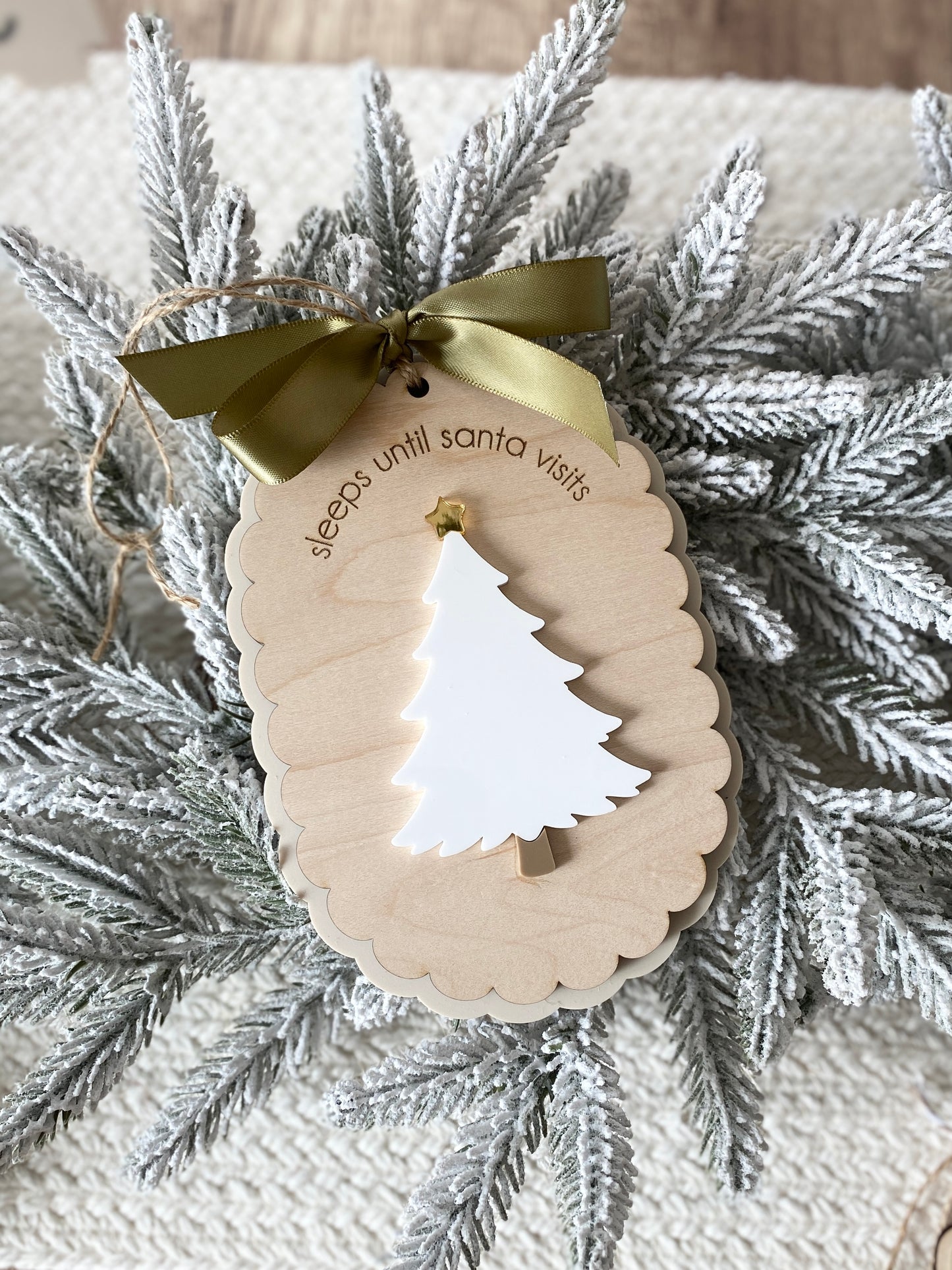 This Many Sleeps ‘Til Santa Visits – Countdown Ornament
