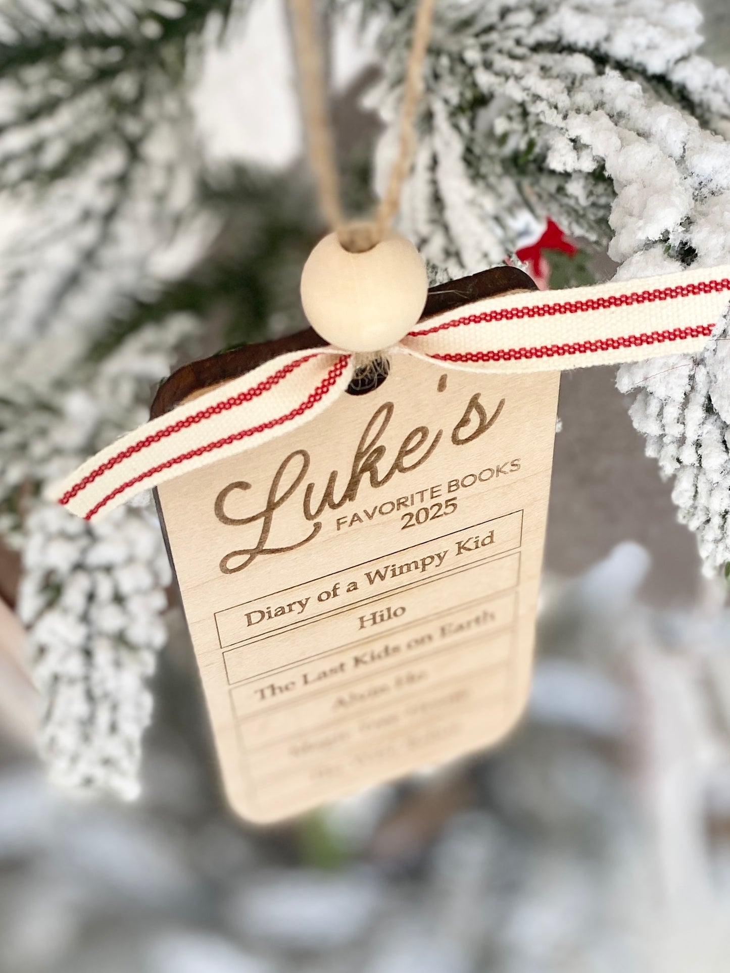 My Favorite Books – Personalized Reading Keepsake Ornament”