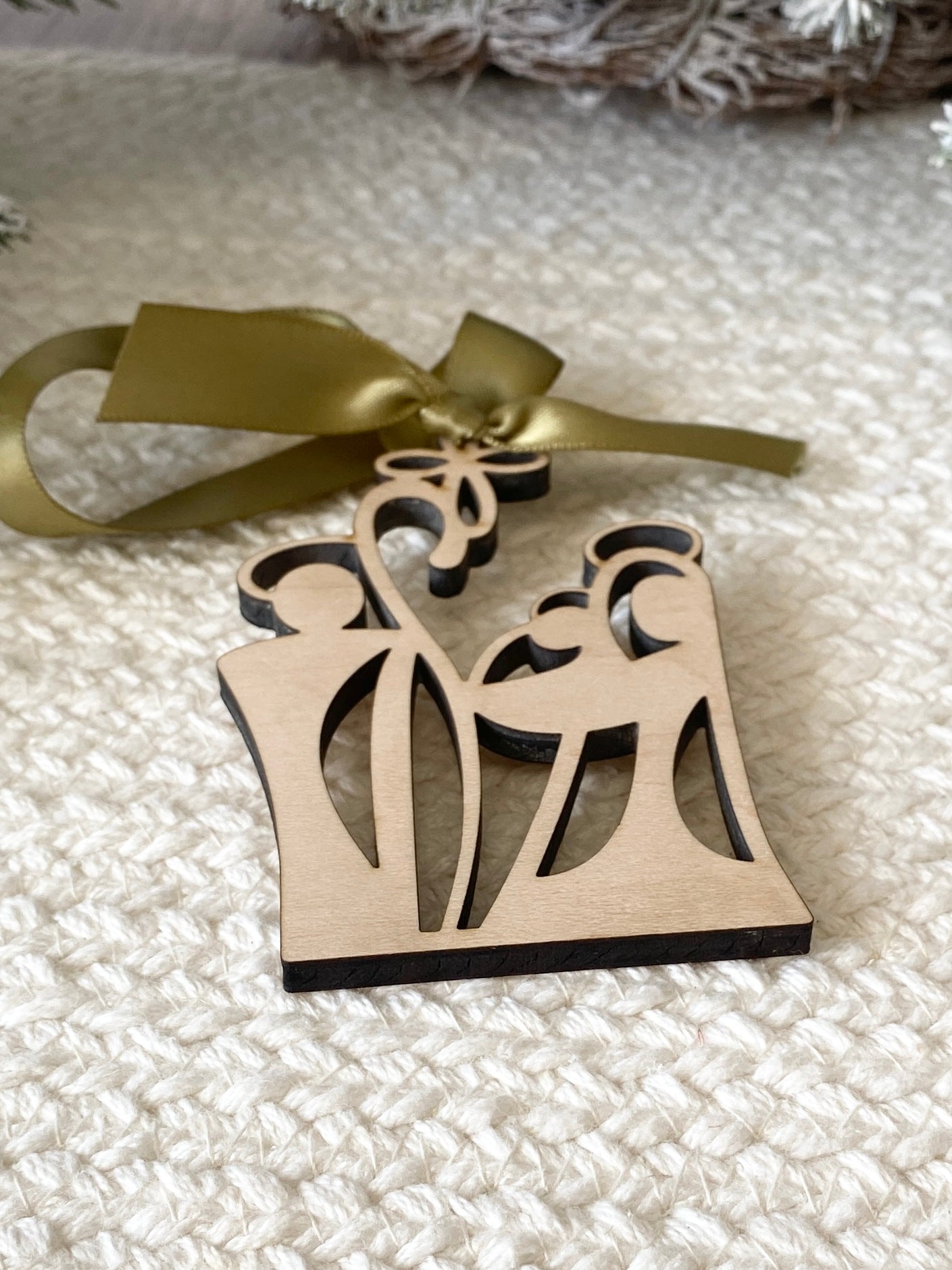 Holy Family – Wooden Nativity Ornament