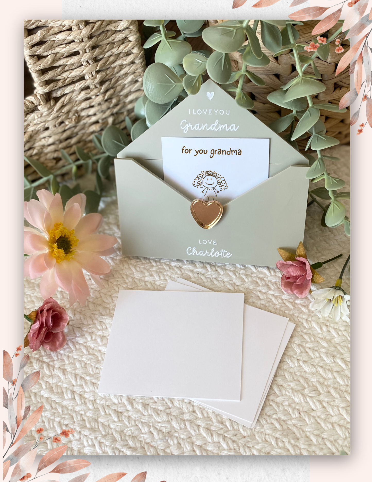 Personalized Envelope Magnet for Mom or Grandma | Kids Note & Flower Holder Keepsake