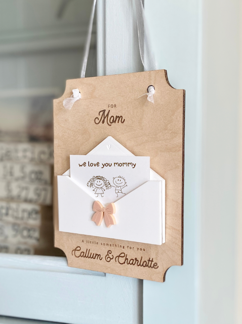 Personalized Flower & Note Holder for Mom or Grandma | Kids Keepsake Gift